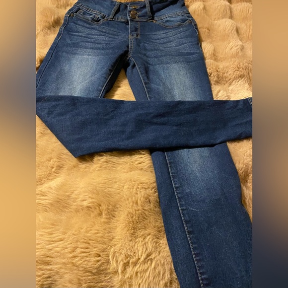 Wax Women's Push-Up 3 Button Skinny True Stretch Jean Butt I Love! - Picture 5 of 10